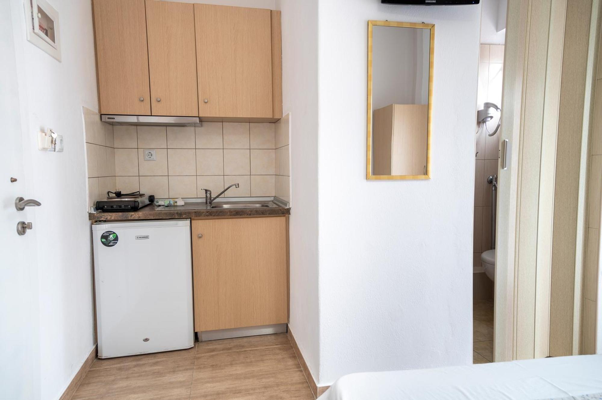 Stamatia Apartments アスプロヴァルタ エクステリア 写真