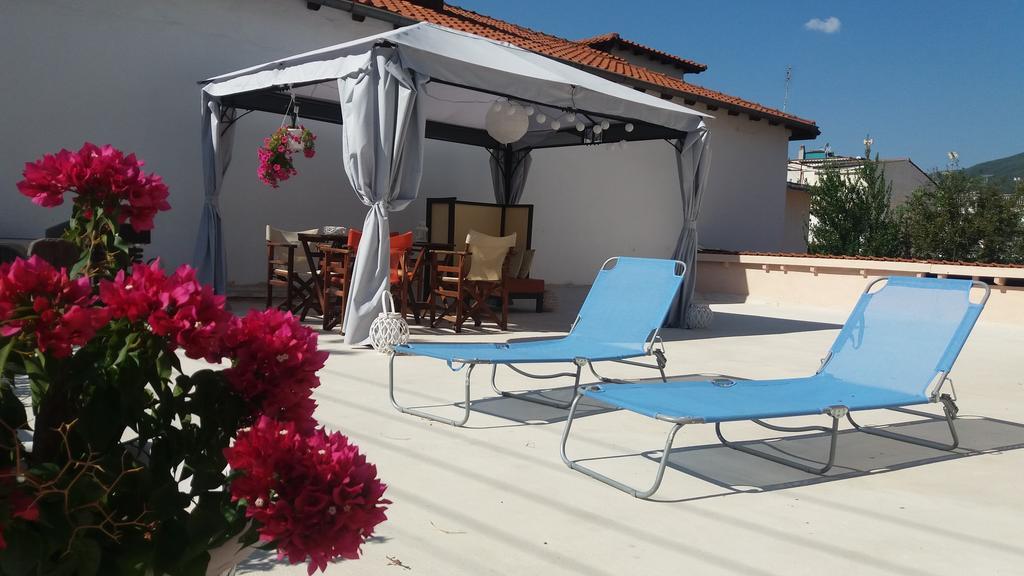 Stamatia Apartments アスプロヴァルタ エクステリア 写真